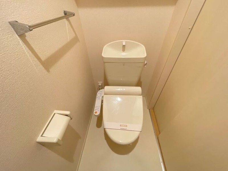 トイレ　図面と現状に相違がある場合には現状を優先