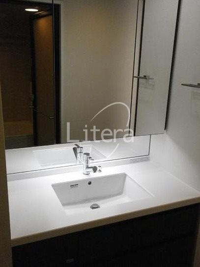 洗面設備　参考写真