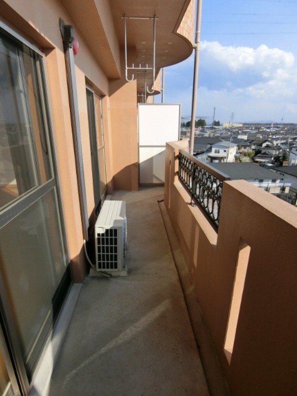 バルコニー　図面と現状に相違がある場合には現状を優先