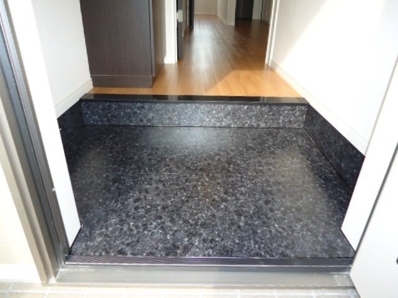 玄関　図面と現状に相違がある場合には現状を優先