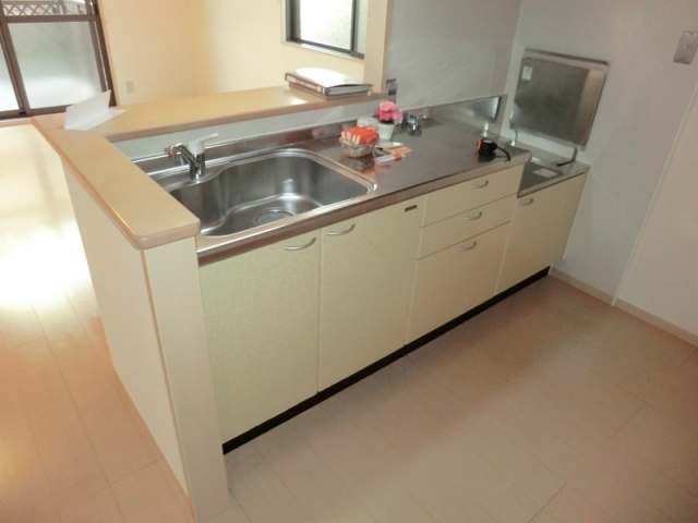 キッチン　カウンターキッチンです♪