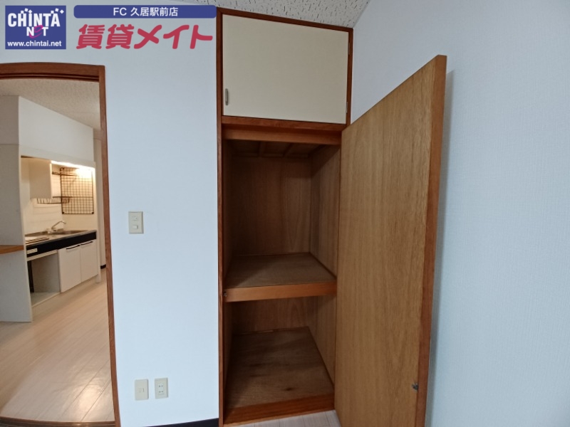 収納　別部屋参考写真です