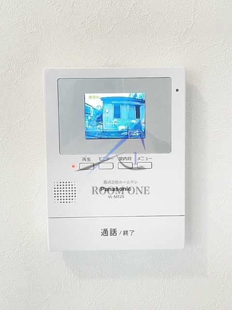 セキュリティ　モニター付きインターホンです。