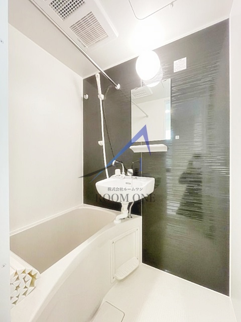 バス・シャワールーム　お風呂です。