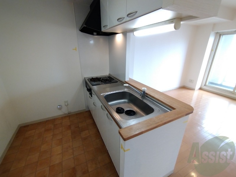 キッチン　こちらはキッチン。調理スペースもあり使いやすそうです。