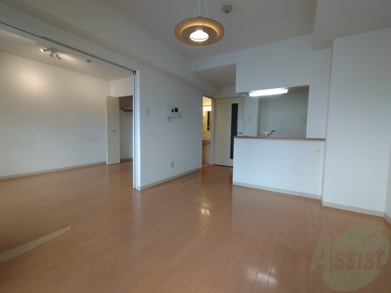 居室・リビング　広くてキレイなＬＤＫが広がっていて、充実した生活が送れそう。