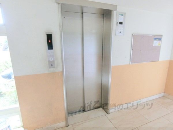 その他　エレベーター
