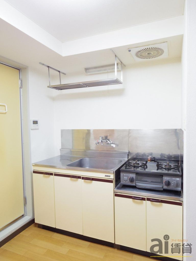 キッチン　※別号室写真です