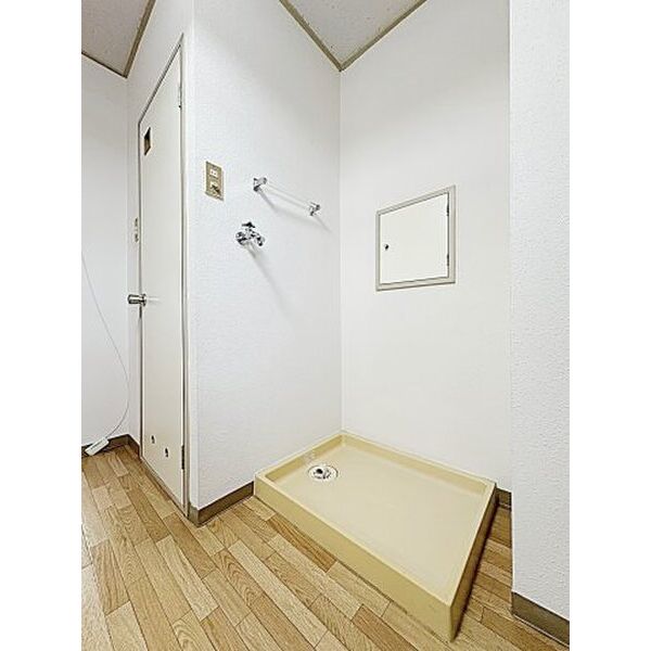 その他　洗濯機置き場