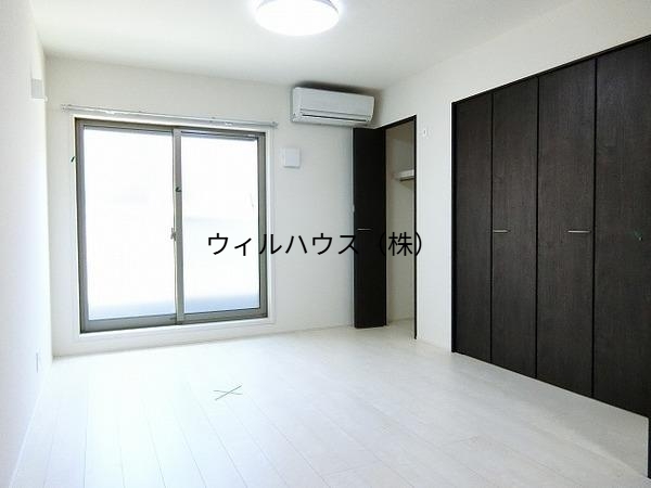 その他部屋・スペース　明るい洋室！