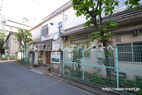 幼稚園・保育園　新宿区百人町保育園（幼稚園・保育園）まで420m