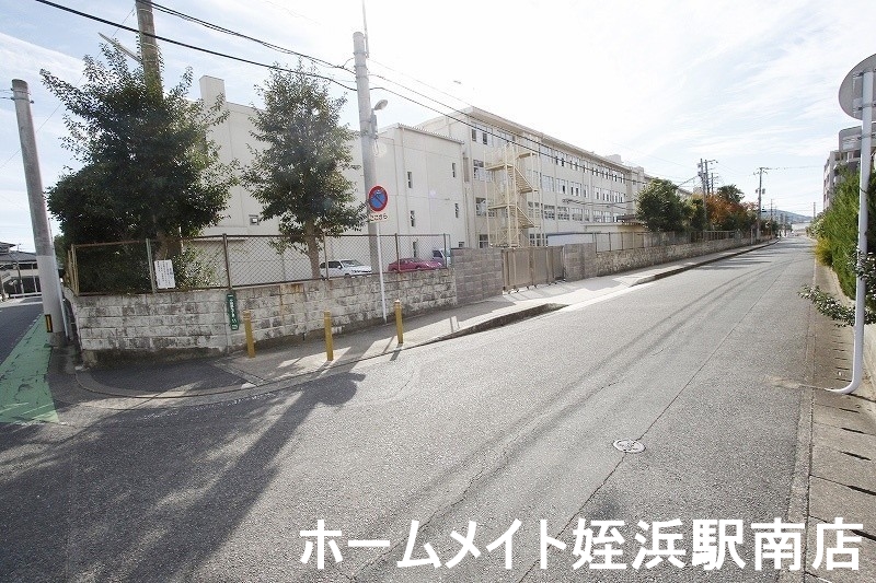 中学校　原北中学校（中学校）まで713m