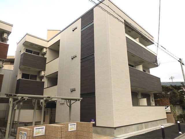 建物外観　オートロック付きでセキュリティ安心！