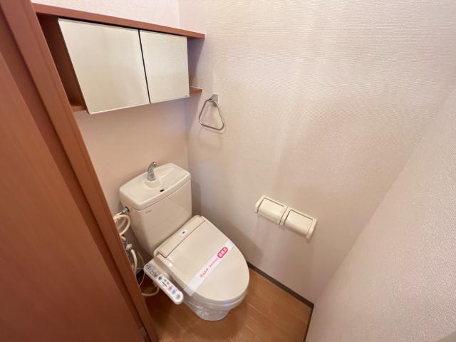 トイレ　シャワー付トイレ