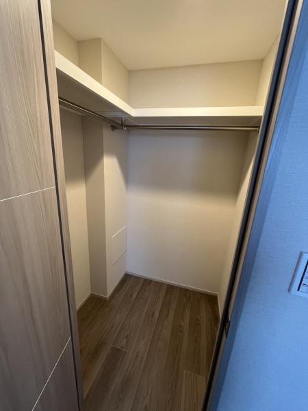 収納　ウォークインクローゼットです