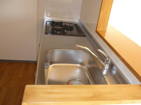 キッチン　キッチンのガスコンロは３口！