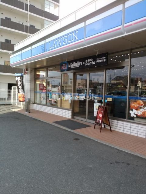 コンビニ　ローソン 久留米花畑店（コンビニ）まで122m