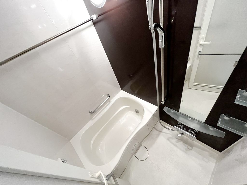 バス・シャワールーム　バス