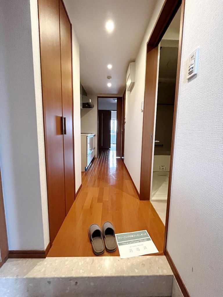 玄関　玄関
