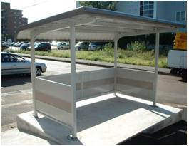 その他共有部分　屋根つきの駐輪場あります