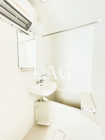 バス・シャワールーム　お風呂です。