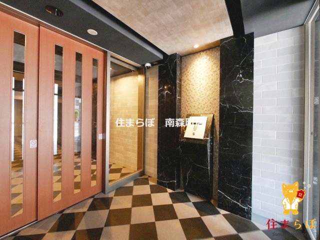 エントランス　共用部の印象も大切に