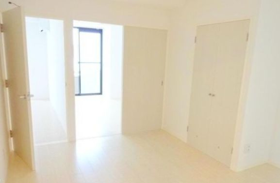 居室・リビング　ゆったり過ごせる居間です