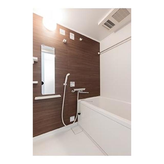 バス・シャワールーム　※写真は同タイプ住戸です。