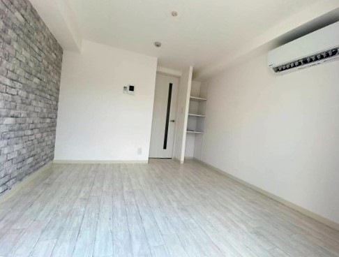 居室・リビング　別部屋参考写真となります