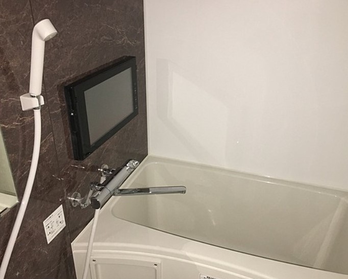 バス・シャワールーム　別部屋参考写真となります