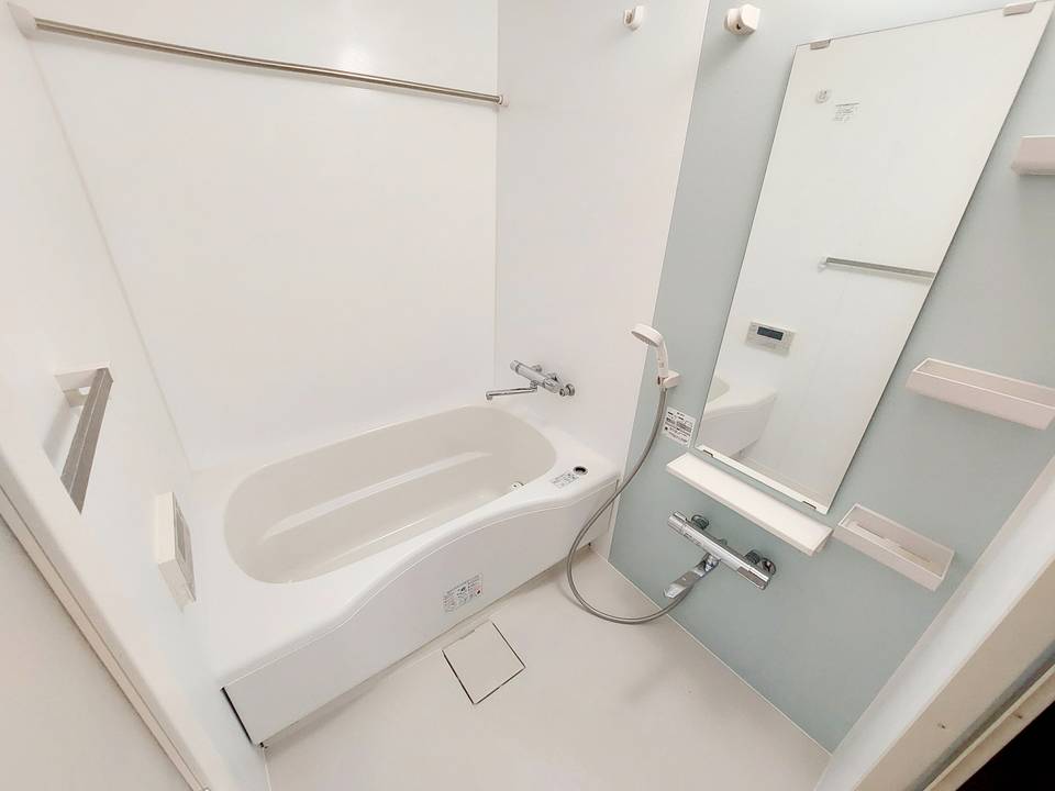 バス・シャワールーム　浴室