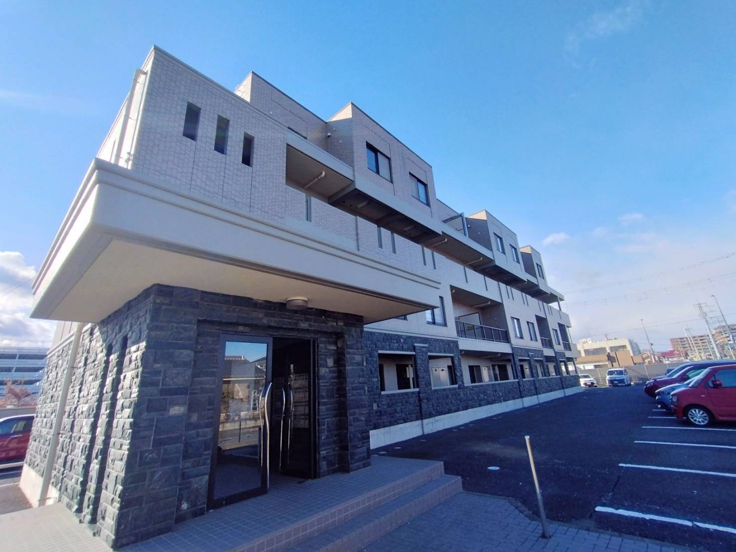 建物外観　高崎、前橋のお部屋探しはエンドスケープまで！お客様の理想お聞