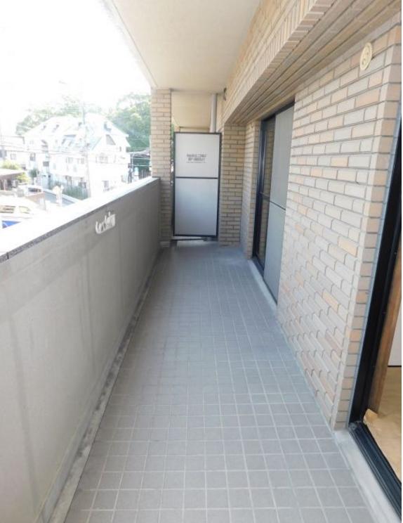 バルコニー　別部屋参考画像