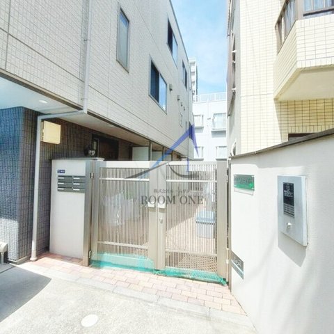 エントランス　エントランスです。