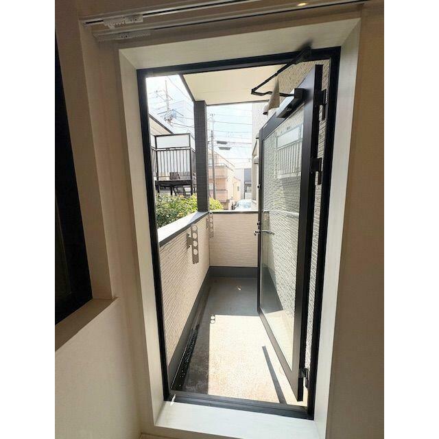 バルコニー　ベランダ