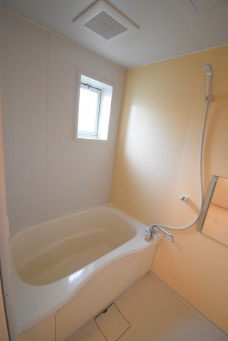 バス・シャワールーム　反転タイプの写真です