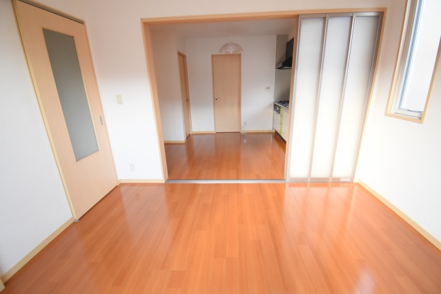 居室・リビング　反転タイプの写真です