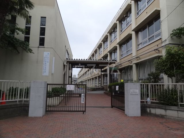 小学校　末広小学校（小学校）まで407m