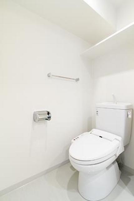 トイレ　※反転タイプの写真を使用しています。