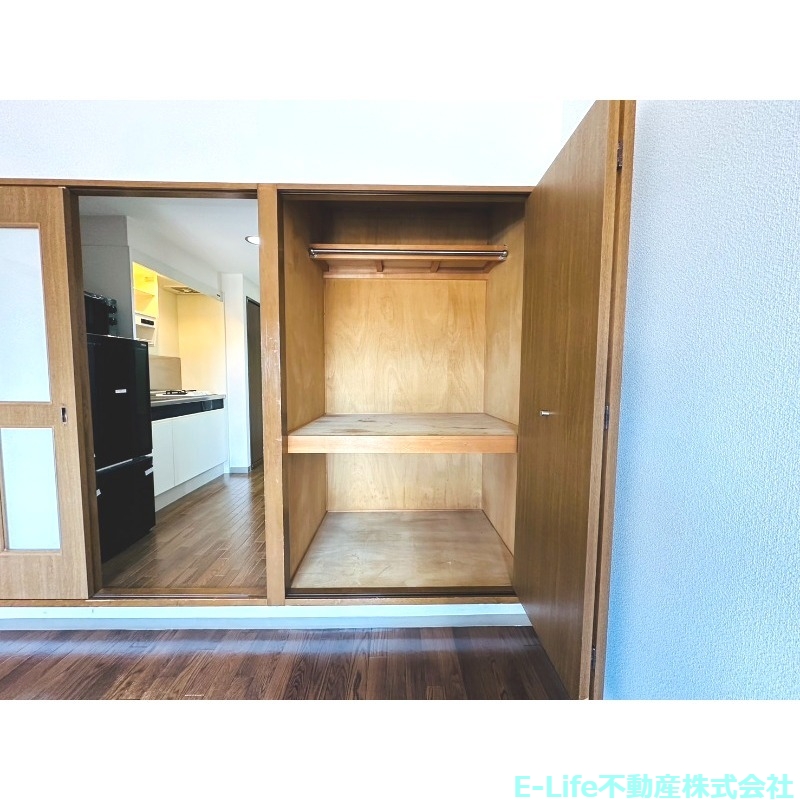 収納　※別部屋写真、現状優先