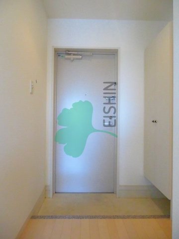 玄関　下駄箱もしっかりついてます！