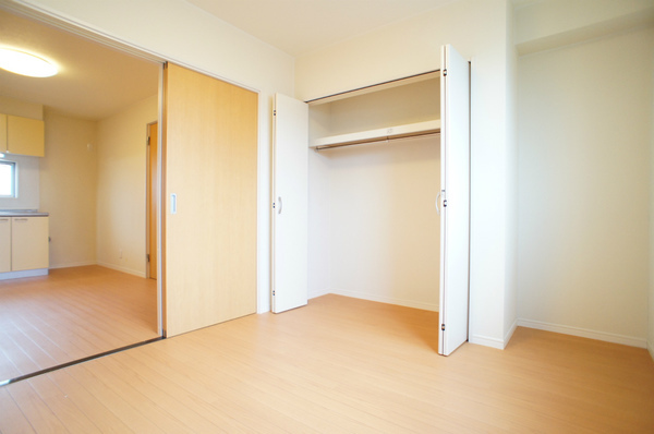 その他部屋・スペース　ゆっくりくつろげる寝室です♪