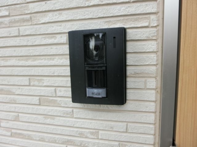 セキュリティ　安心のモニター付きインターホン