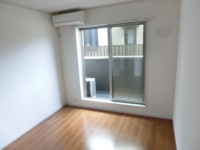 その他部屋・スペース　6帖の居室です