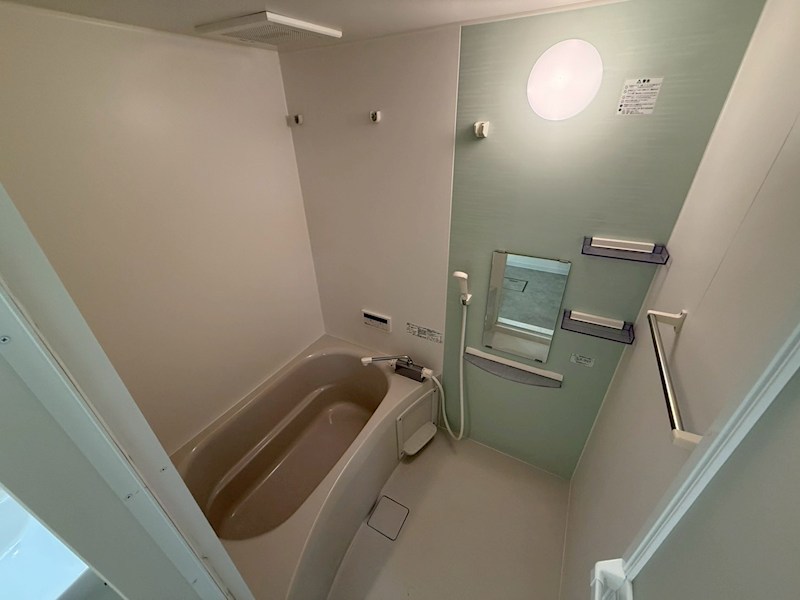 バス・シャワールーム