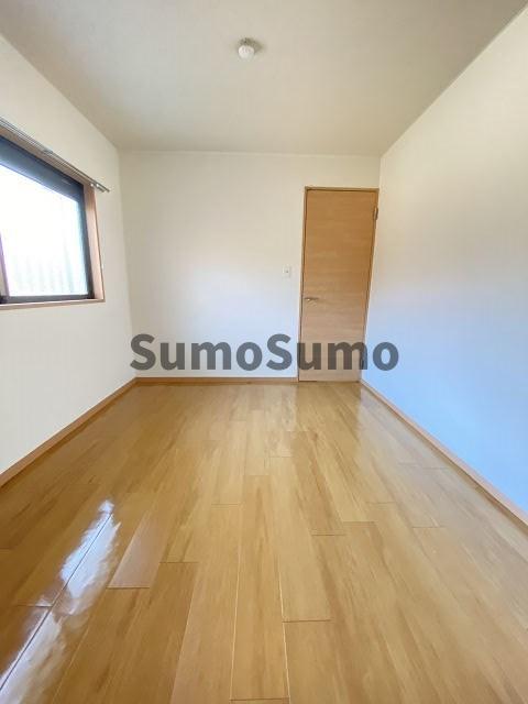 その他　コンパクトで使いやすい洋室です