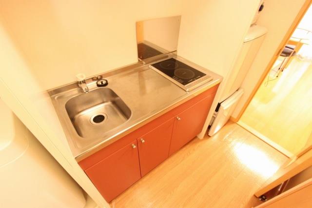 キッチン　備品や設備仕様は号室等により異なります現地をご確認下さい。