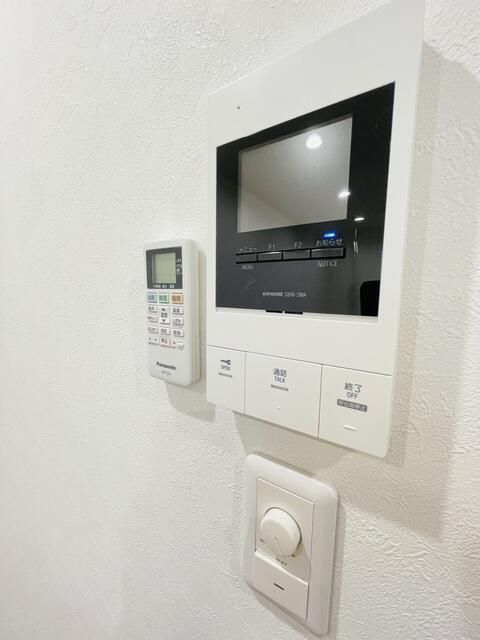 セキュリティ　訪問者が一目で分かるＴＶモニタ付インターホンです！