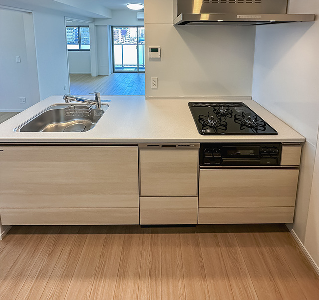 キッチン　※写真は同タイプ住戸です。