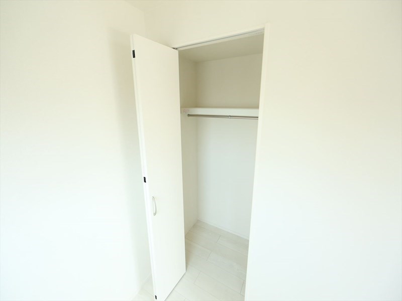 収納　クローゼット（収納充実してます）　同仕様写真